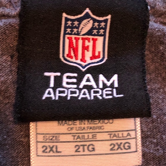 Men's 2XL Carolina Panthers T - Picture 3 of 6